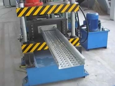 Guard Rail Machine W Beam Machine